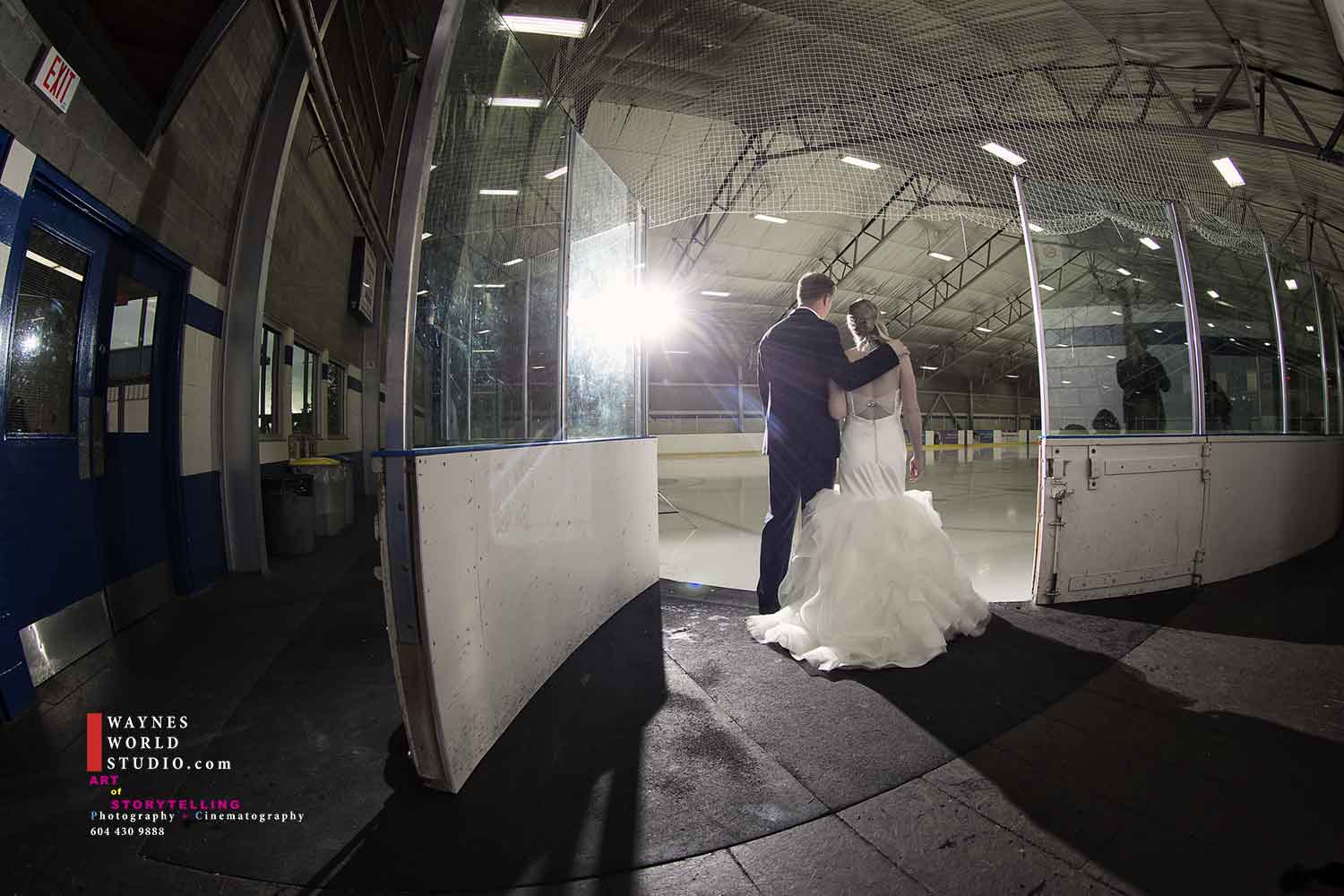 Wedding Couple found love on Ice